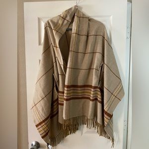 Madewell one size fits all boho style poncho shall